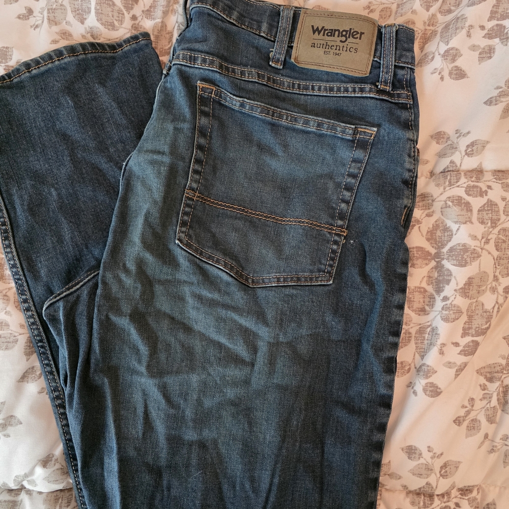 Wrangler Men's Blue Jeans